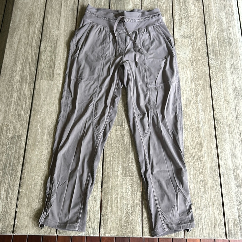 Lululemon pants